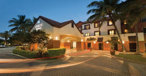 Hyatt house Polyglass