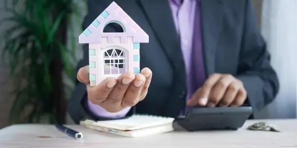 Instant Roofer Roof replacement concerns in the southern U.S.