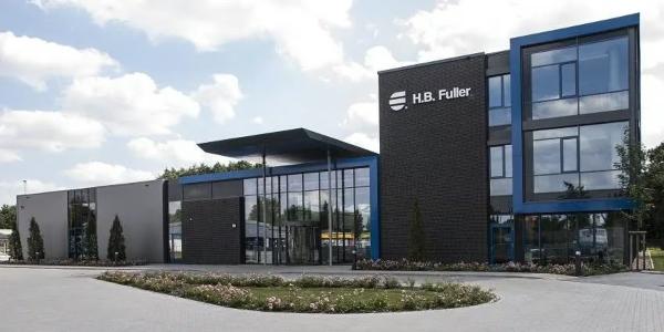 Rethinking roofing adhesives: Pushing past polluting propellants