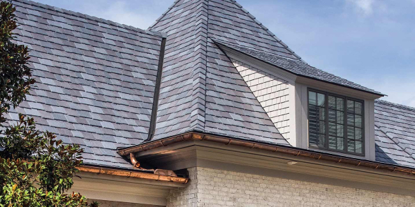 Roof featuring DaVinci multi-width slate in the color European
